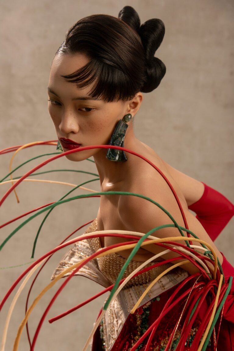 "CHIẾU ĐỊNH YÊN” - DINH YEN MAT - thiết kế của Lương Minh - Koi Nguyen Photography Studio